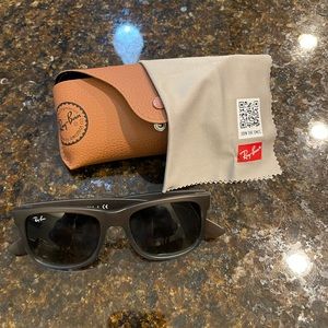 BRAND NEW Justin Ray Ban Sunglasses Unisex